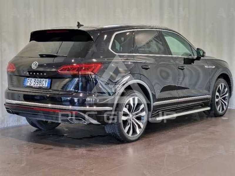 2018 Volkswagen Touareg