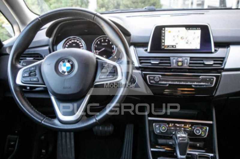 2019 BMW 218