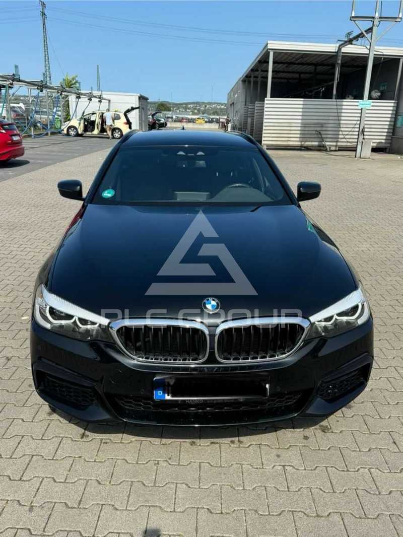 2019 BMW 523
