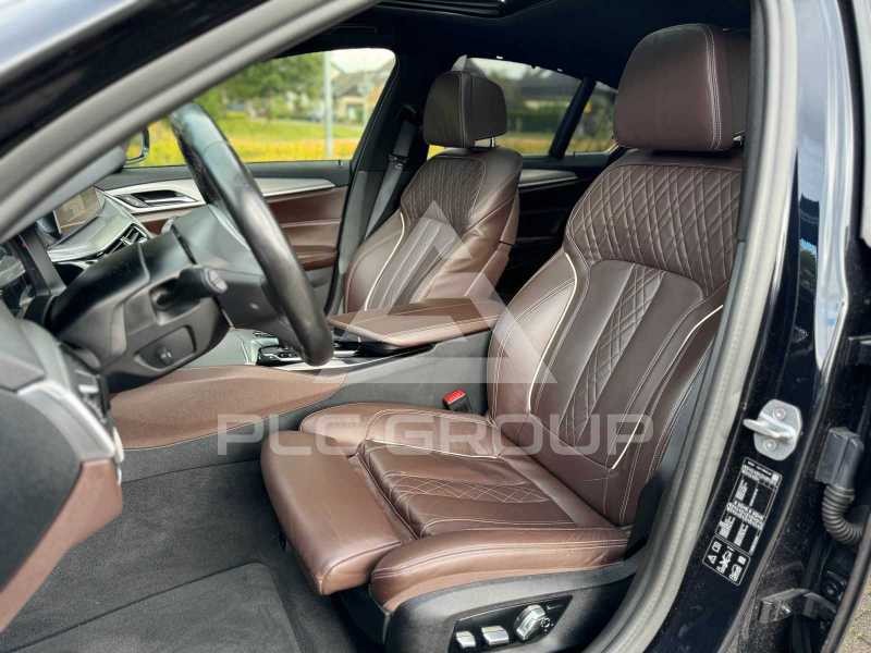 2019 BMW 523