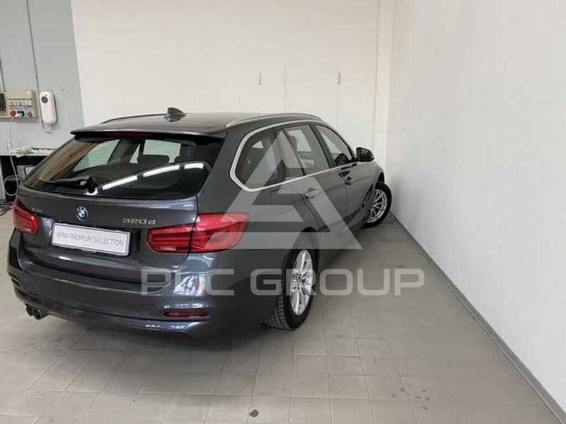2019 BMW 330