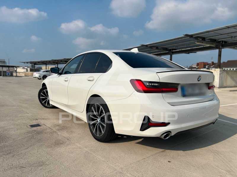 2019 BMW 330