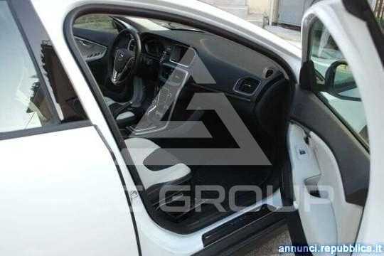 2019 Volvo V40