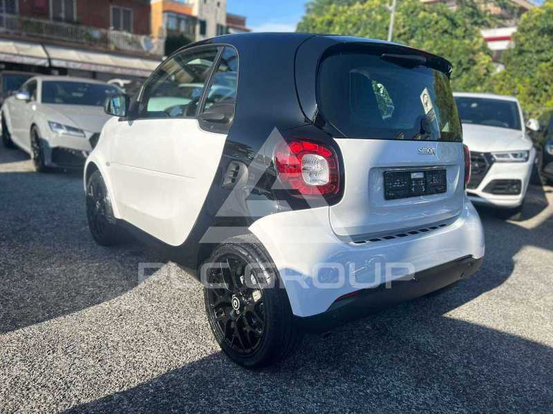 2019 Smart FORTWO