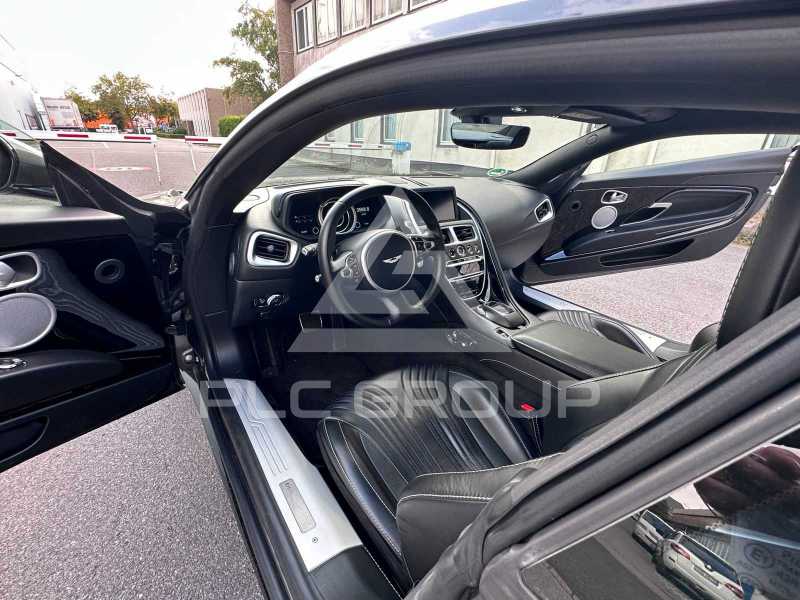 2019 Aston Martin DB11