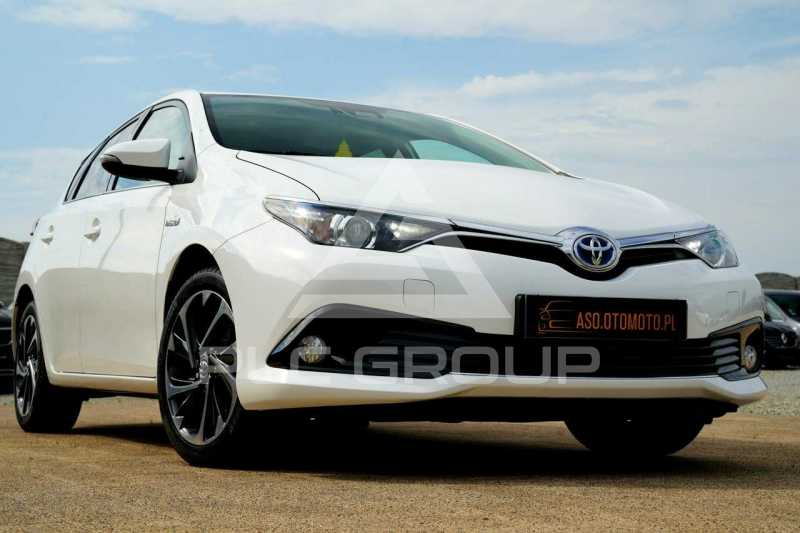 2019 Toyota AURIS