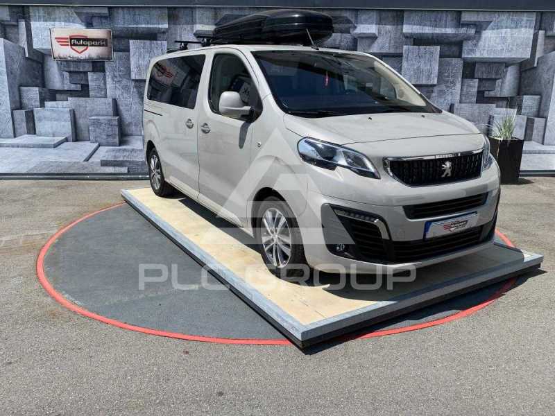2019 Peugeot Traveller