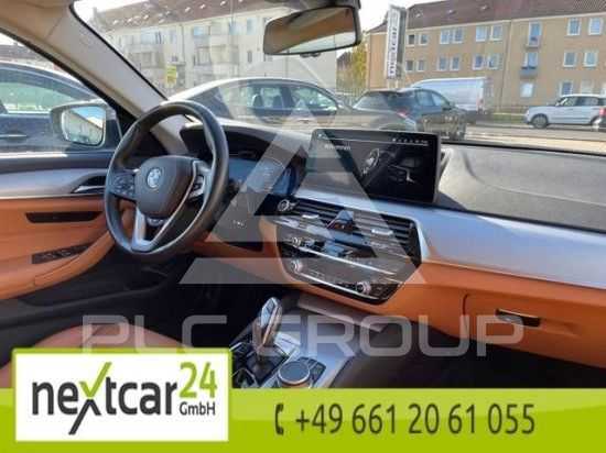 2020 BMW 523