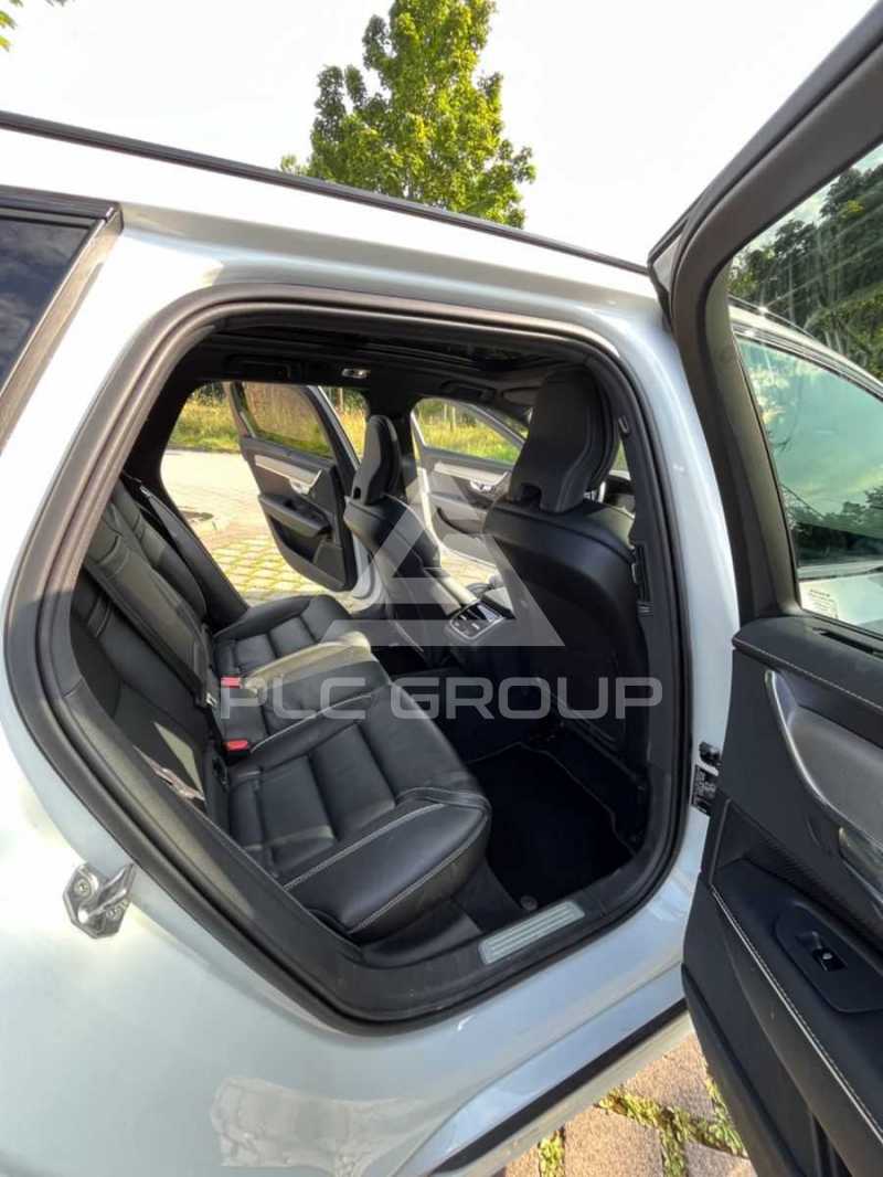2020 Volvo V90