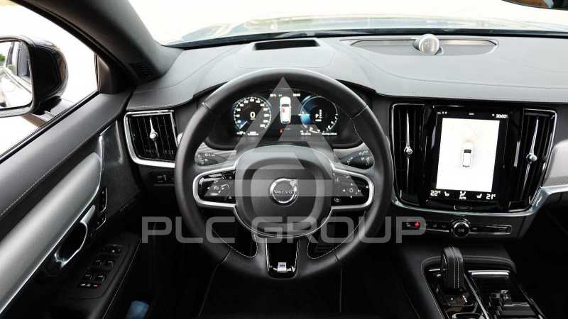 2020 Volvo V90