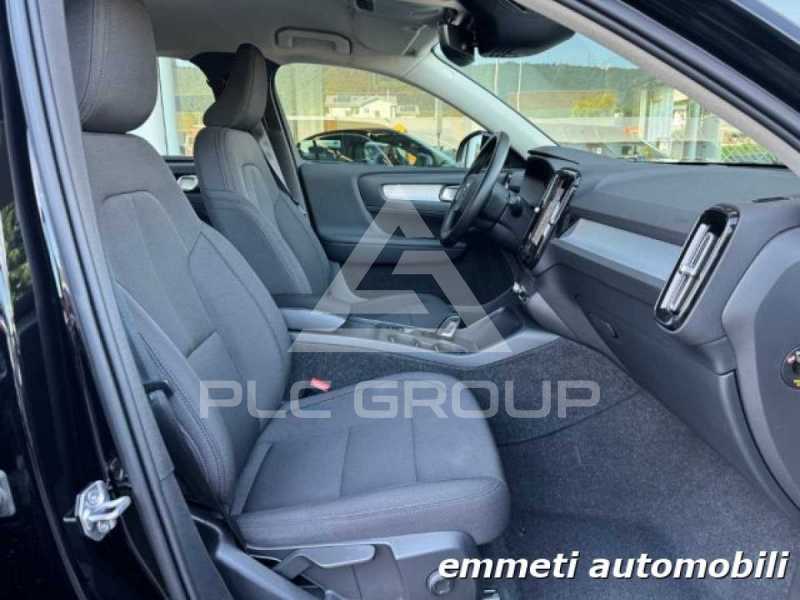 2020 Volvo XC40