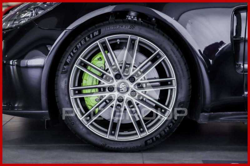 2020 Porsche Panamera