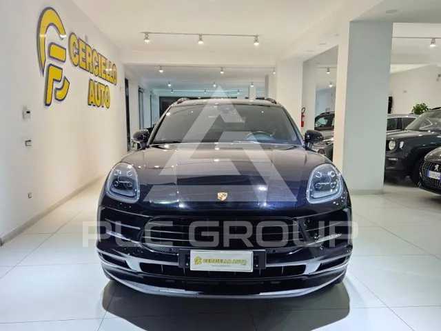 2020 Porsche MACAN