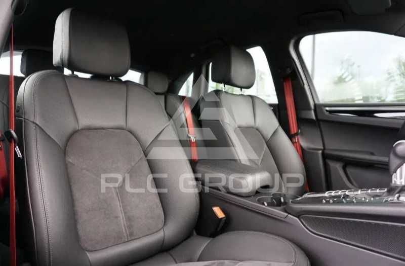 2020 Porsche MACAN