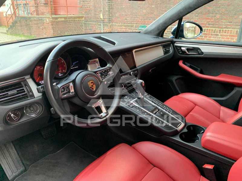 2020 Porsche MACAN
