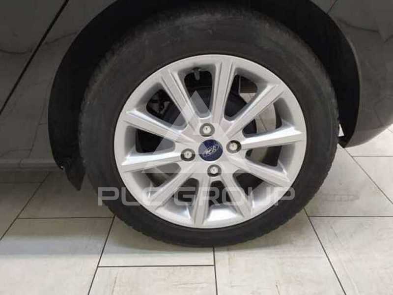 2020 Ford FIESTA