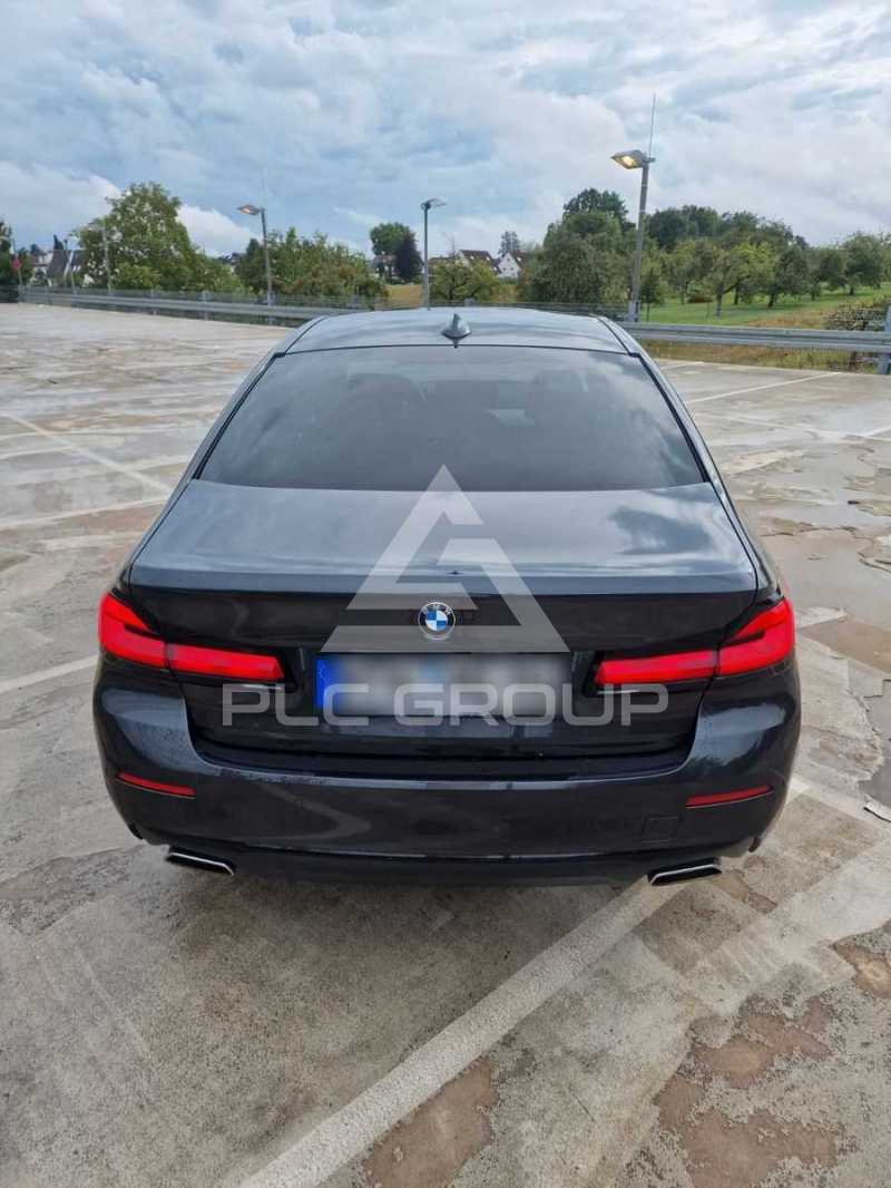 2021 BMW 523