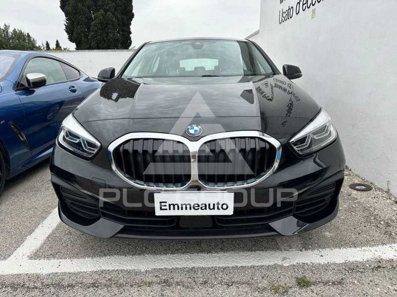 2021 BMW 120
