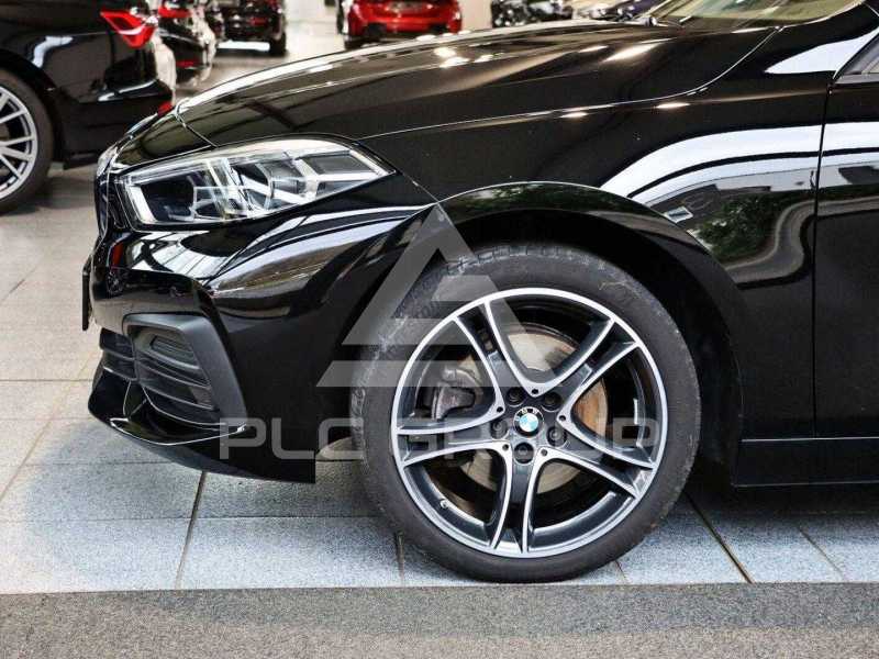 2021 BMW 120