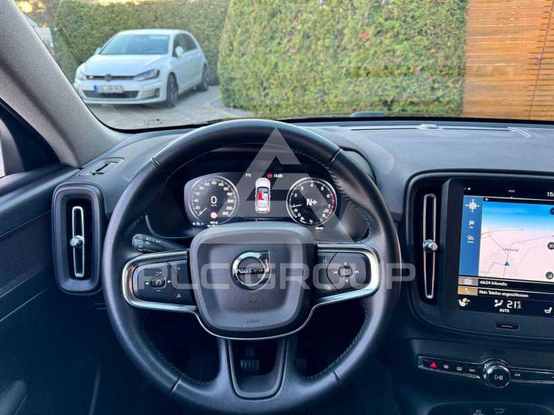 2021 Volvo XC40