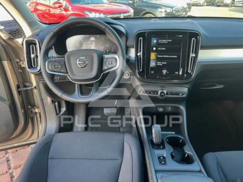 2021 Volvo XC40