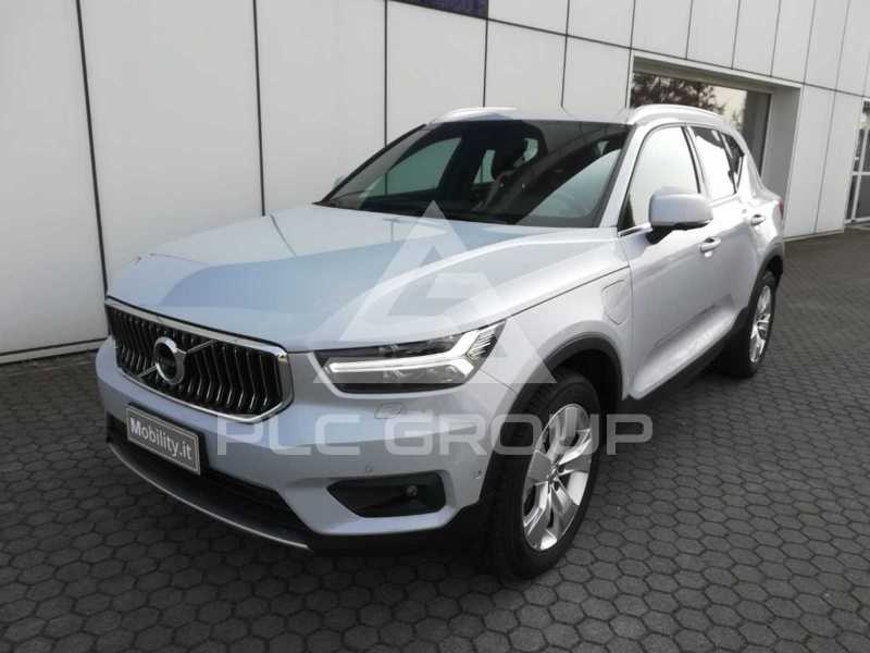 2021 Volvo XC40