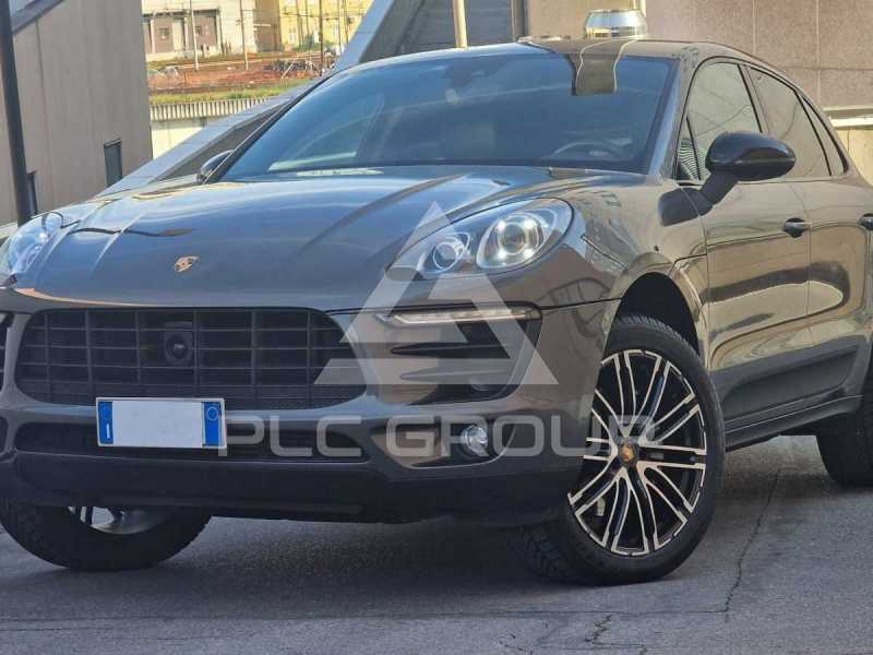 2021 Porsche MACAN