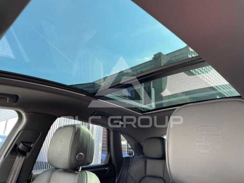 2021 Porsche MACAN