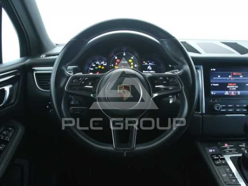 2021 Porsche MACAN