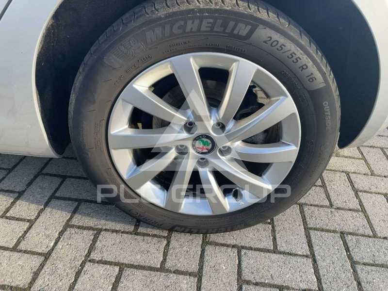 2021 Alfa Romeo Giulia