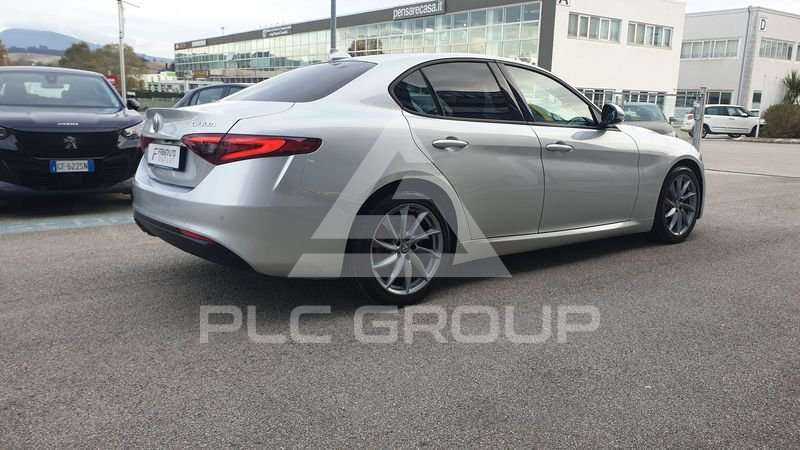 2021 Alfa Romeo Giulia