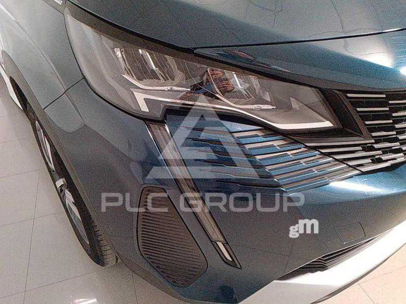 2021 Peugeot 3008