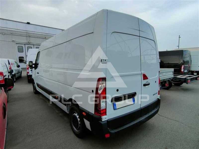 2021 Renault Master