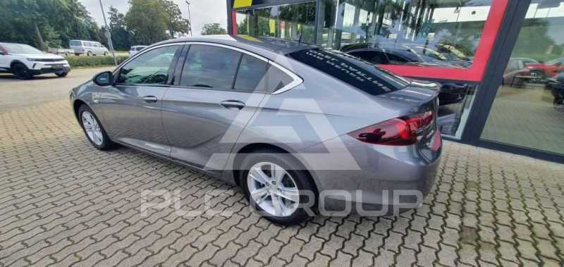 2021 Opel Insignia