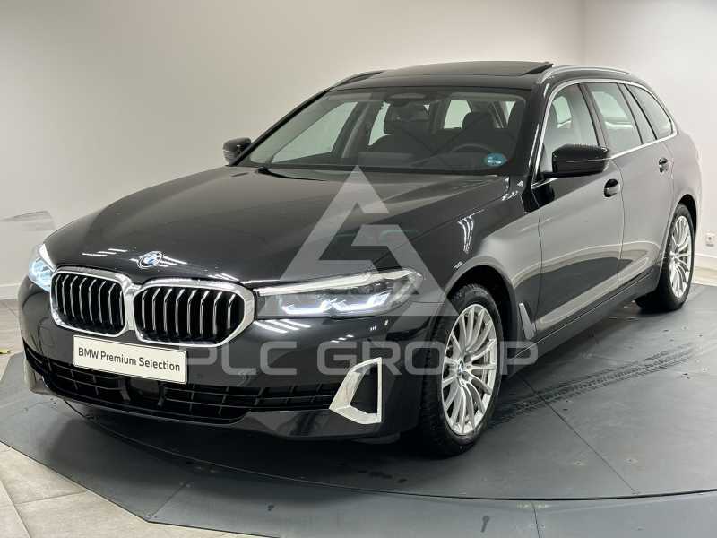 2022 BMW 523