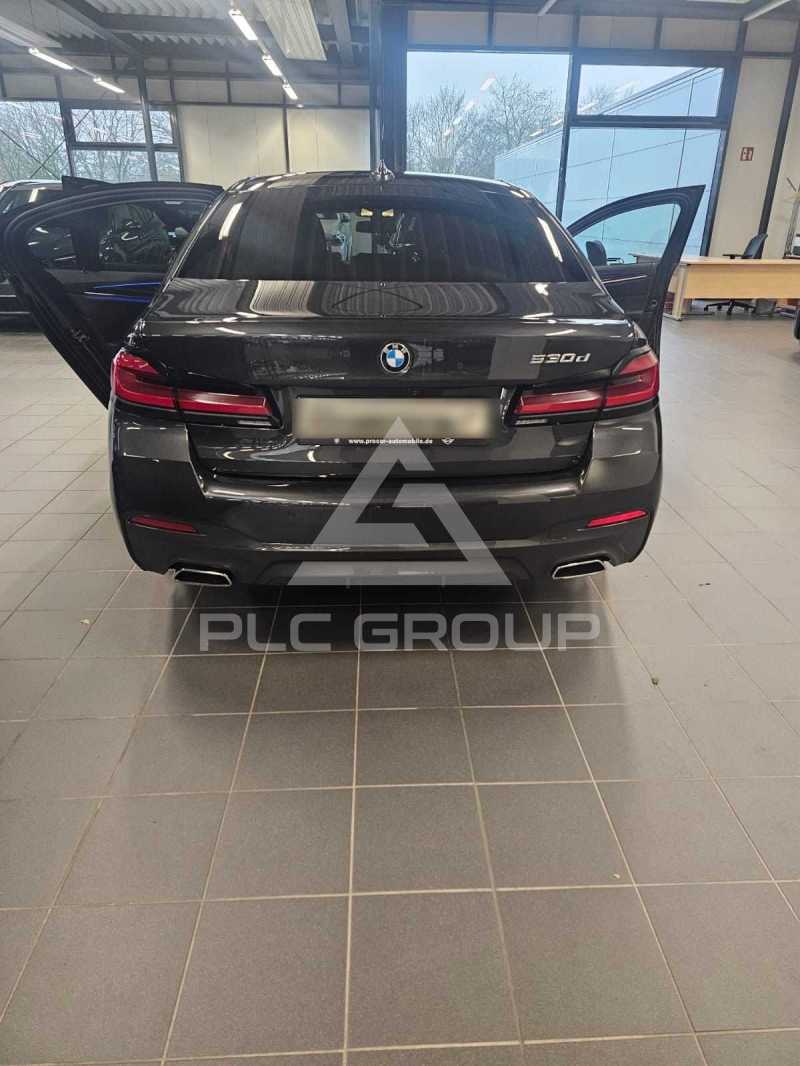 2022 BMW 523