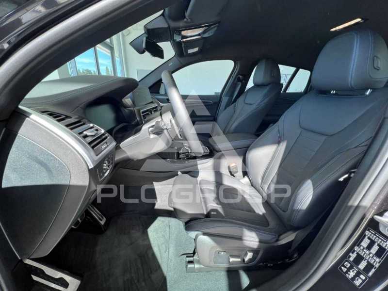 2022 BMW X4