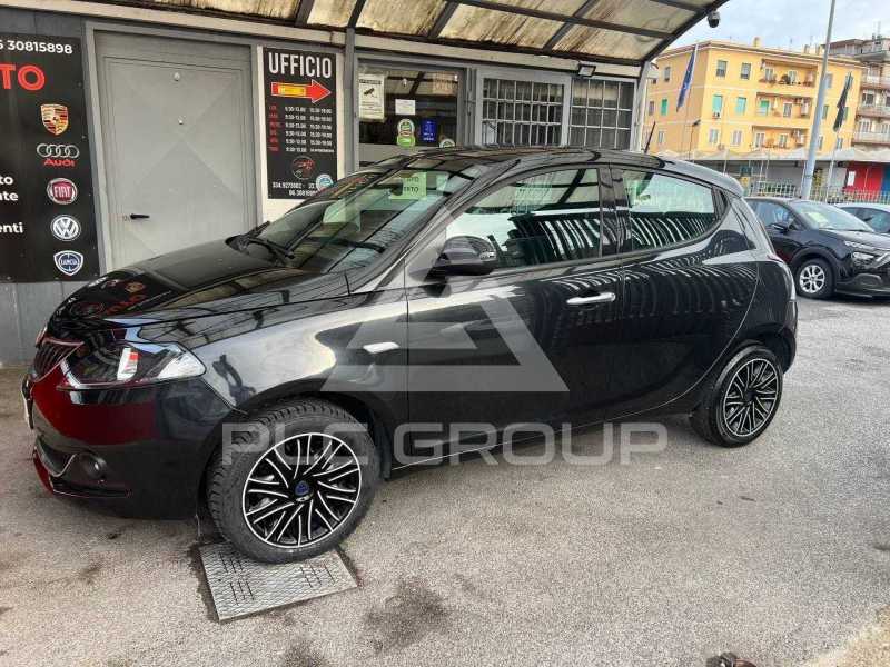 2022 Lancia YPSILON