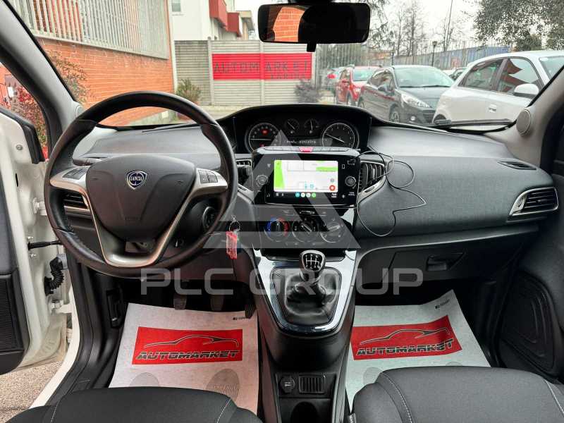 2022 Lancia YPSILON