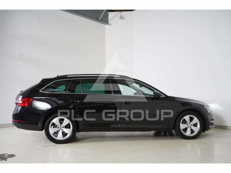 2022 Skoda Superb