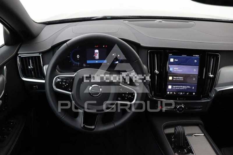 2022 Volvo V90