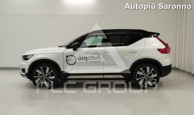 2022 Volvo XC40
