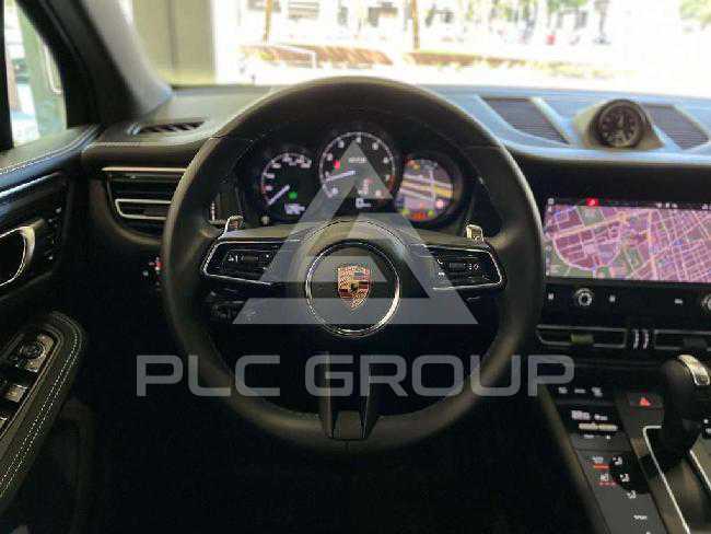 2022 Porsche MACAN