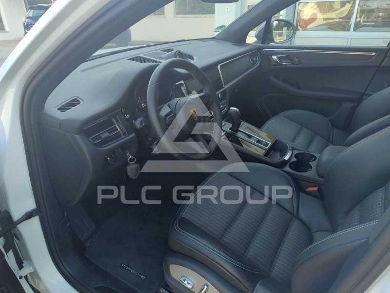 2022 Porsche MACAN