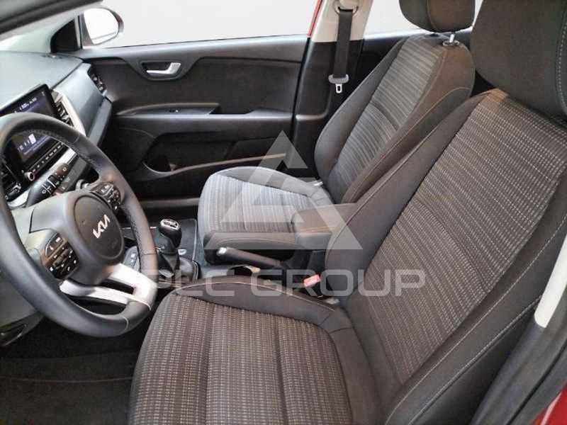 2022 KIA Stonic