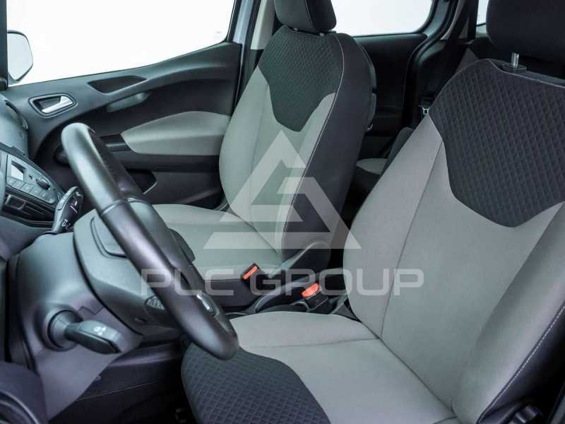 2022 Ford Tourneo