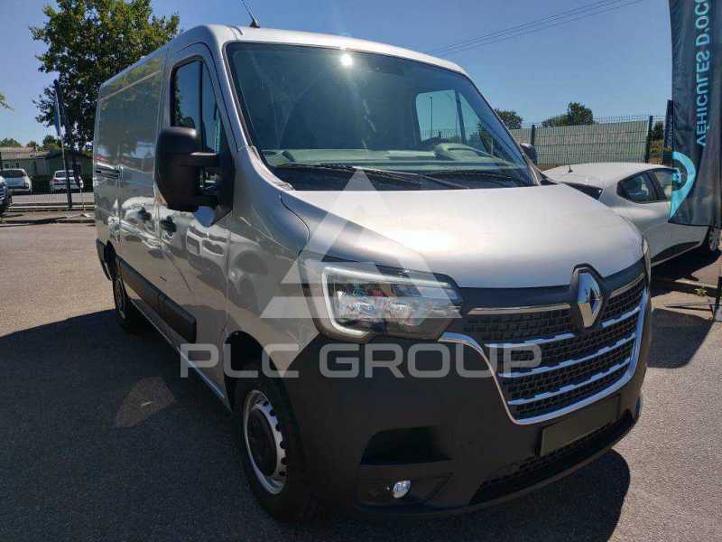 2022 Renault Master