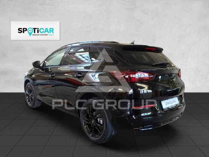 2022 Opel GrandlandX