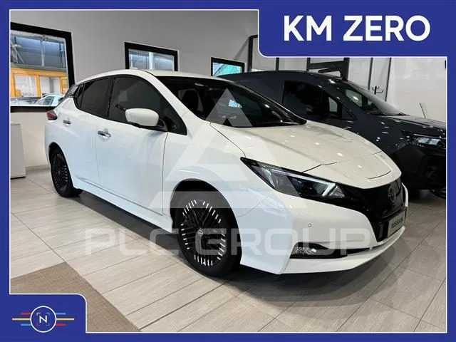 2023 Nissan LEAF