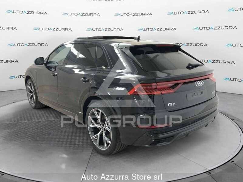 2023 Audi Q8